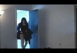 整人视频,揭秘整人视频背后的欢乐与争议